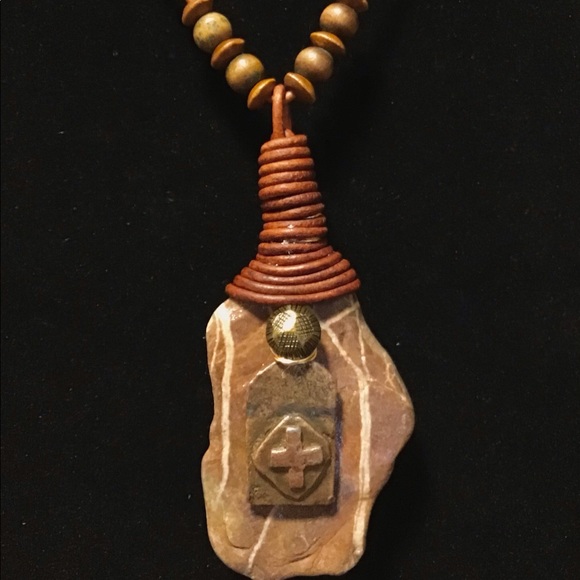 Rock Pendant - Picture 4 of 4